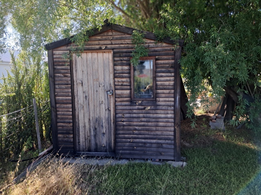 4 Bedroom Property for Sale in Redelinghuys Western Cape